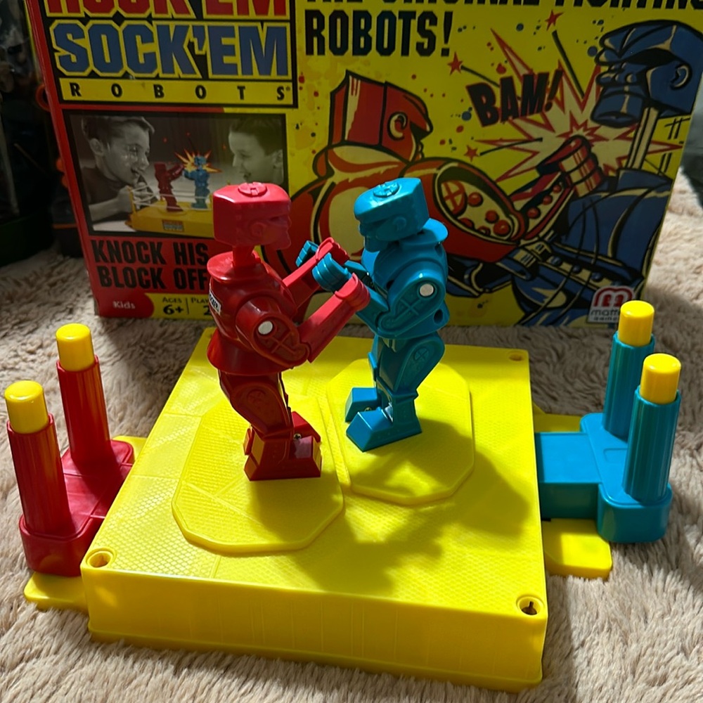 Rock ‘em
Sock ‘em
Robots